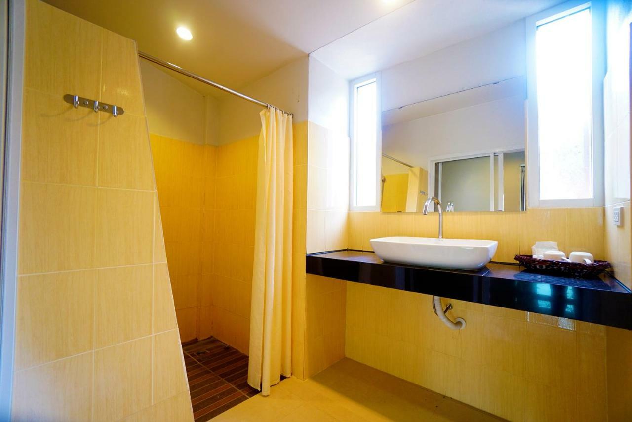 Aurora Resort Kanchanaburi Zimmer foto